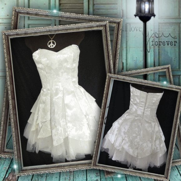 Josh & Jazz by Dave & Johnny Dresses & Skirts - 💲Sale💲❤️Fancy Brocade Strapless Dress❤️